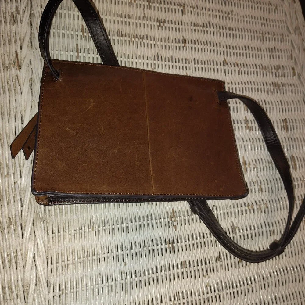 Tignanello Mojave belt bag - Picture 4 of 5